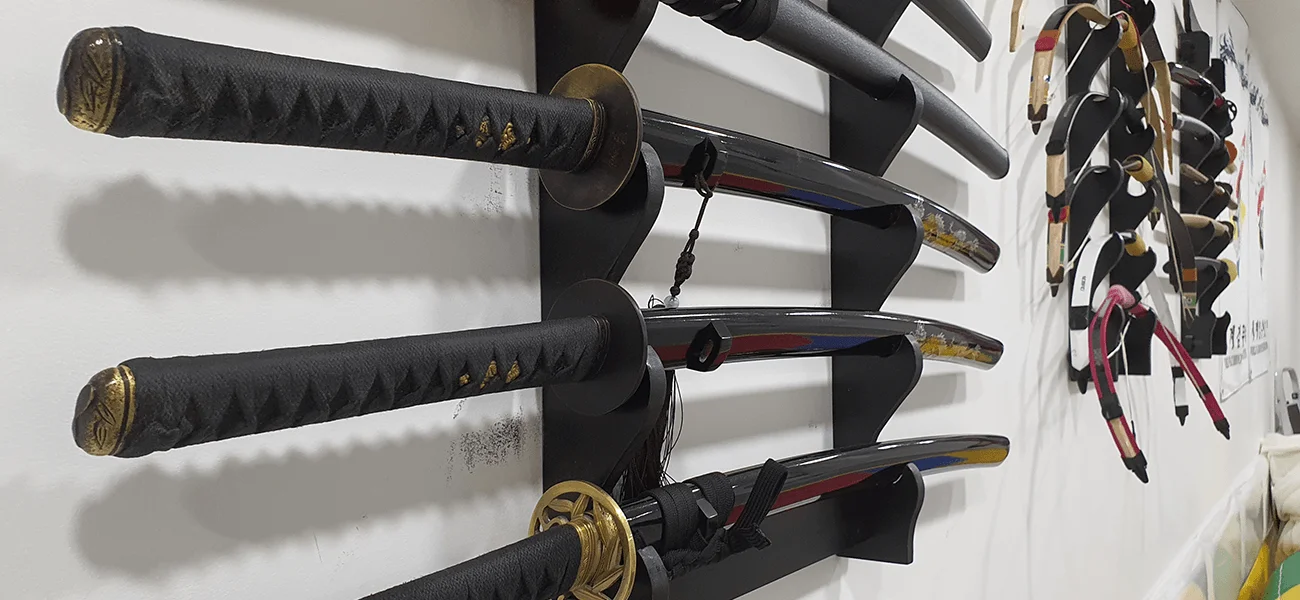 Kummooyeh sword training